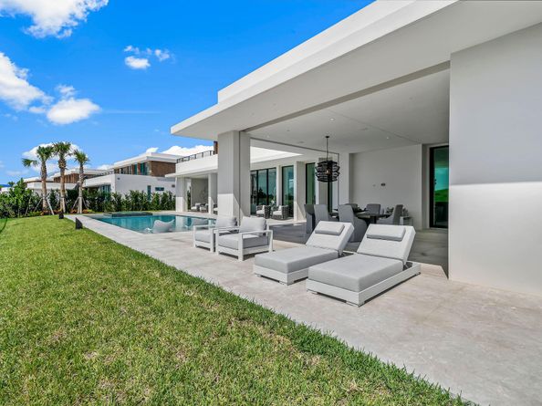 10955 Monte Rosa Drive, Palm Beach Gardens FL 33412
