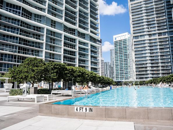 495 Brickell Ave 811, Miami FL 33131