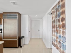 495 Brickell Ave 811, Miami FL 33131