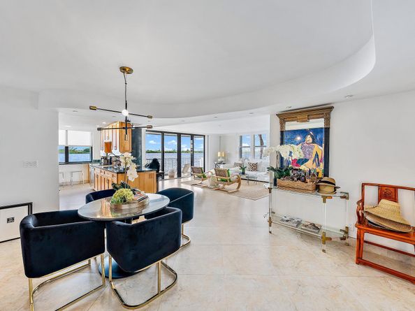 2860 S Ocean Boulevard 106, Palm Beach FL 33480