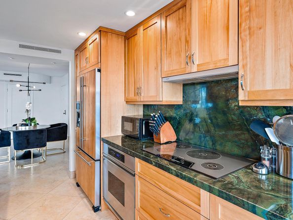2860 S Ocean Boulevard 106, Palm Beach FL 33480