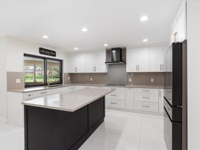 516 Muirfield Drive, Atlantis FL 33462