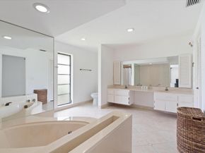 516 Muirfield Drive, Atlantis FL 33462