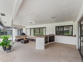 516 Muirfield Drive, Atlantis FL 33462