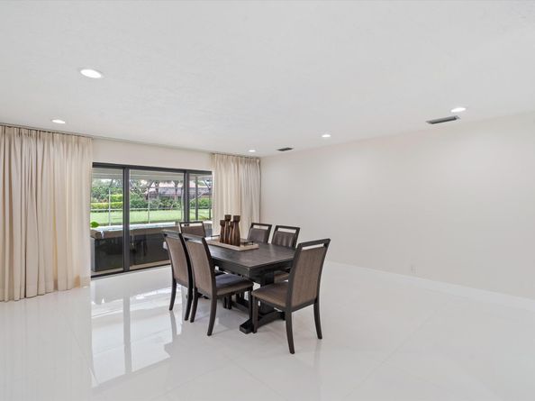 516 Muirfield Drive, Atlantis FL 33462