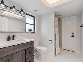 516 Muirfield Drive, Atlantis FL 33462