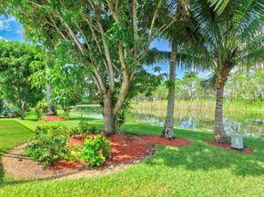 4032 Pinewood Ln, Weston FL 33331
