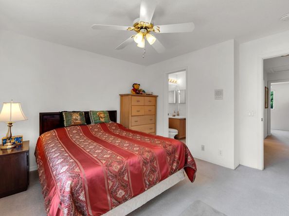 4032 Pinewood Ln, Weston FL 33331