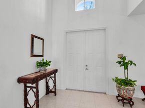 4032 Pinewood Ln, Weston FL 33331