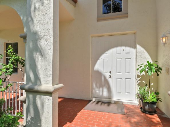 4032 Pinewood Ln, Weston FL 33331
