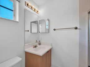 4032 Pinewood Ln, Weston FL 33331