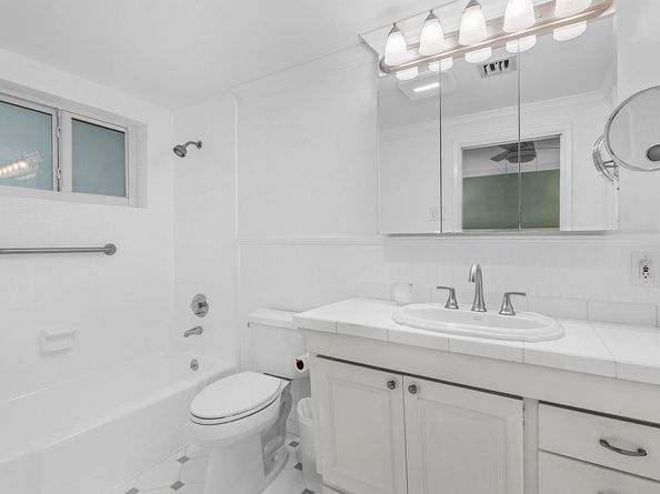 200 Andrews Avenue 3A, Delray Beach FL 33483