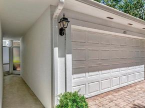 180 Freeport Drive, Jupiter FL 33458