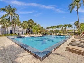 1100 SE 5th Ct 77, Pompano Beach FL 33060
