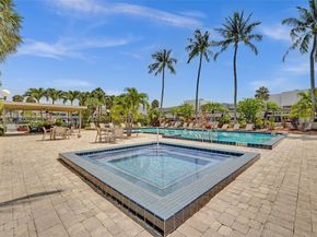 1100 SE 5th Ct 77, Pompano Beach FL 33060