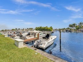 1100 SE 5th Ct 77, Pompano Beach FL 33060