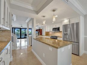 1100 SE 5th Ct 77, Pompano Beach FL 33060