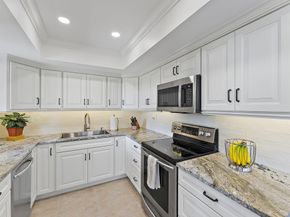 123 Lakeshore Drive 143, North Palm Beach FL 33408