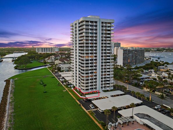 123 Lakeshore Drive 143, North Palm Beach FL 33408
