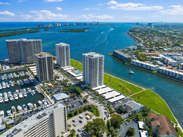 123 Lakeshore Drive 143, North Palm Beach FL 33408