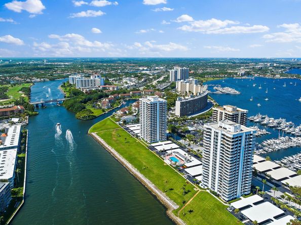 123 Lakeshore Drive 143, North Palm Beach FL 33408