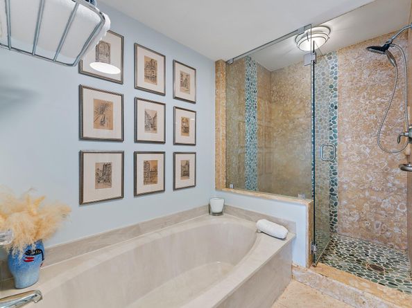 123 Lakeshore Drive 143, North Palm Beach FL 33408