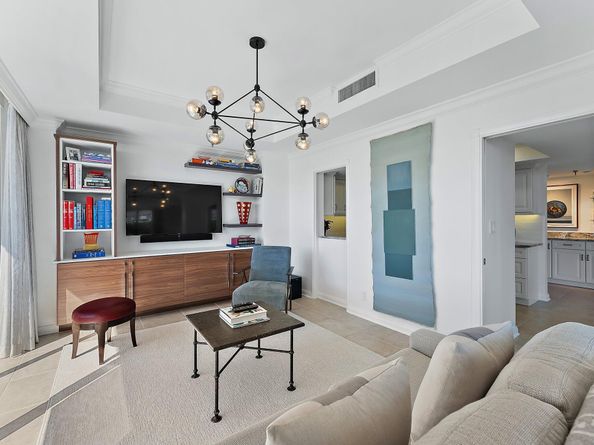 123 Lakeshore Drive 143, North Palm Beach FL 33408