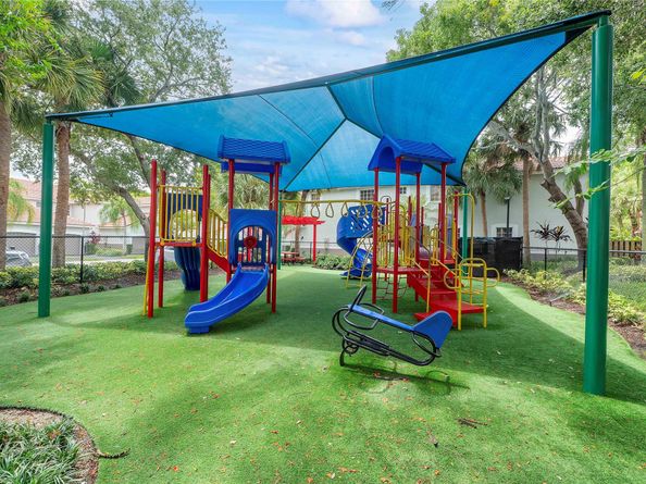 3932 San Simeon Ln 3932, Weston FL 33331