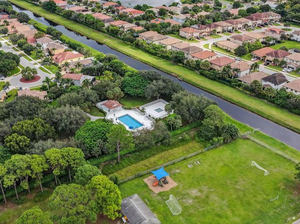 6804 Green Island Terrace, Lake Worth FL 33463