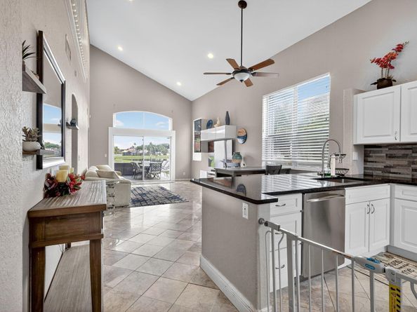 6804 Green Island Terrace, Lake Worth FL 33463