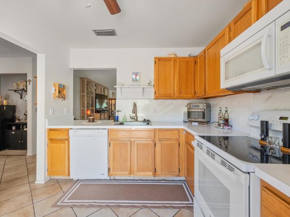 91 Rose Bay Court, Royal Palm Beach FL 33411