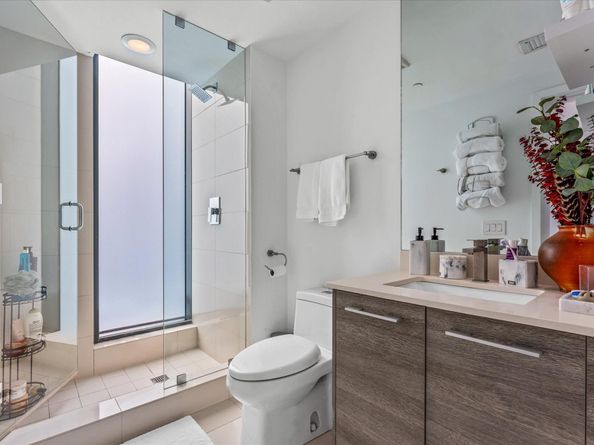 650 NE 32nd Street 4501, Miami FL 33137