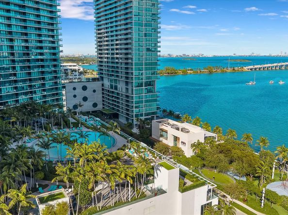 650 NE 32nd Street 4501, Miami FL 33137