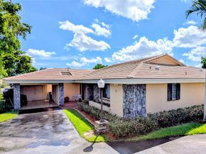 3650 N 36th Ave 70, Hollywood FL 33021