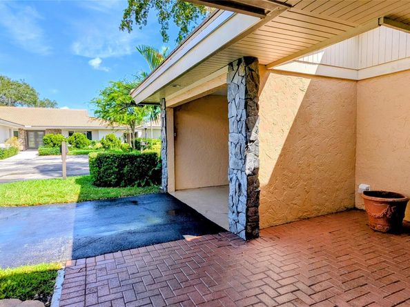 3650 N 36th Ave 70, Hollywood FL 33021
