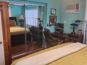 6831 NW 81st Pl, Tamarac FL 33321