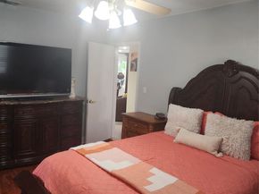 6831 NW 81st Pl, Tamarac FL 33321