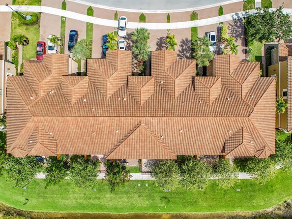10403 Wellington Parc Drive, Wellington FL 33449