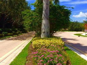 10403 Wellington Parc Drive, Wellington FL 33449
