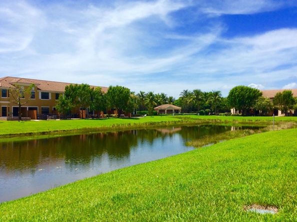 10403 Wellington Parc Drive, Wellington FL 33449