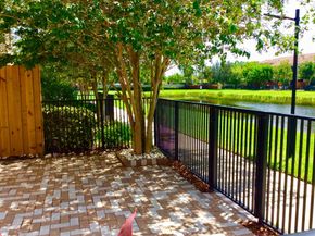 10403 Wellington Parc Drive, Wellington FL 33449