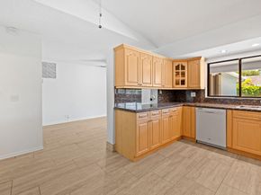 8669 SW 51st St, Cooper City FL 33328