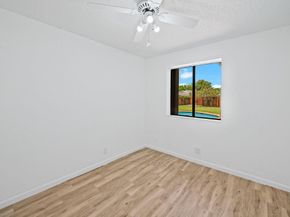 8669 SW 51st St, Cooper City FL 33328