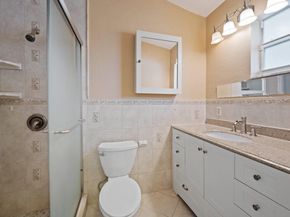 8669 SW 51st St, Cooper City FL 33328