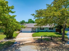 8669 SW 51st St, Cooper City FL 33328