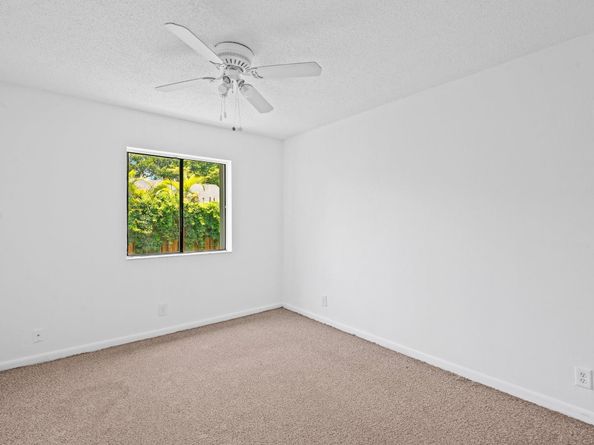 8669 SW 51st St, Cooper City FL 33328