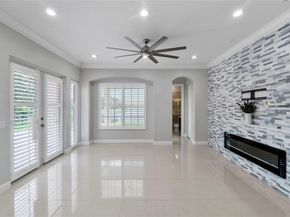 9860 Lakeview Ln, Parkland FL 33076