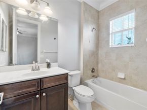 9860 Lakeview Ln, Parkland FL 33076