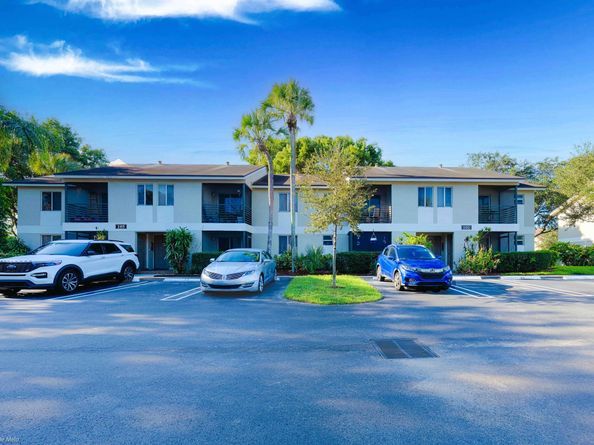 105 Gardens Drive 102, Pompano Beach FL 33069