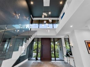 1730 SE 13th St, Fort Lauderdale FL 33316